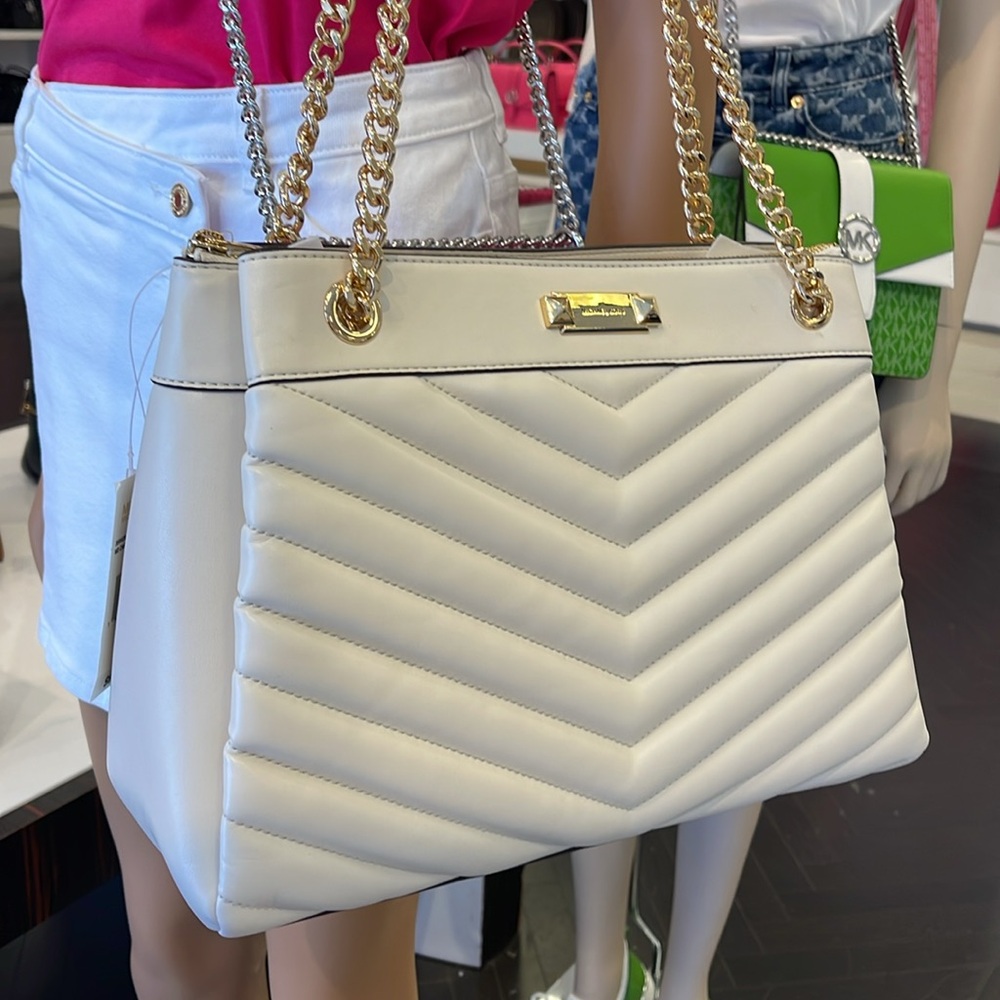 Michael Kors Whitney Medium Quilted Tote Shoulder Bag 
Light Cream 
NWT - Picture 14 of 16